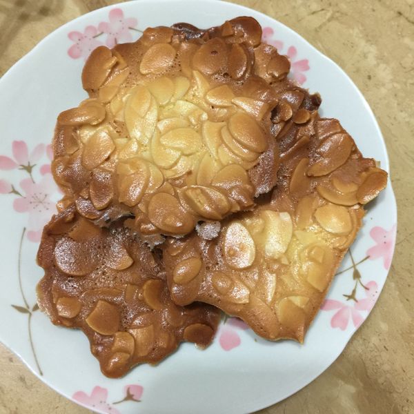 超好吃的杏仁瓦片 (全蛋):客家媳婦青菜煮 一起做
