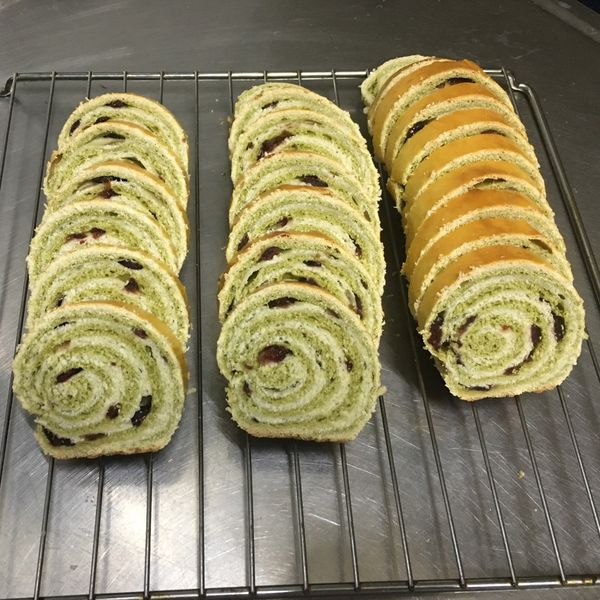 【動手做料理】抹茶木材麵包：陳哞哞 一起做