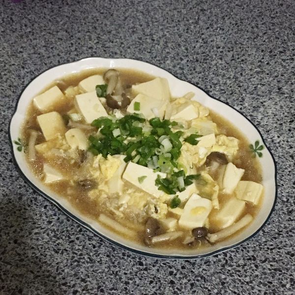 鴻喜菇滑蛋燴豆腐【好菇道美味家廚】 : Marlene Wang一起做