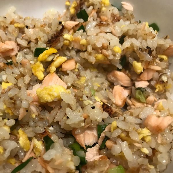 鮭魚蛋炒飯：fish6807 一起做