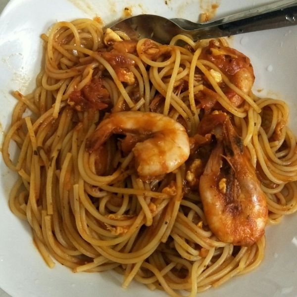 享受義下~番茄鮮蝦嫩雞義大利麵:蕙蕙 一起做