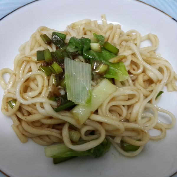 沙茶香蔥拌乾麵 : Li Yi-jyuan一起做