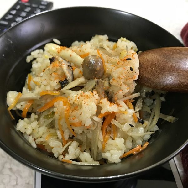 野菇炊飯 : alyssa_tsai一起做
