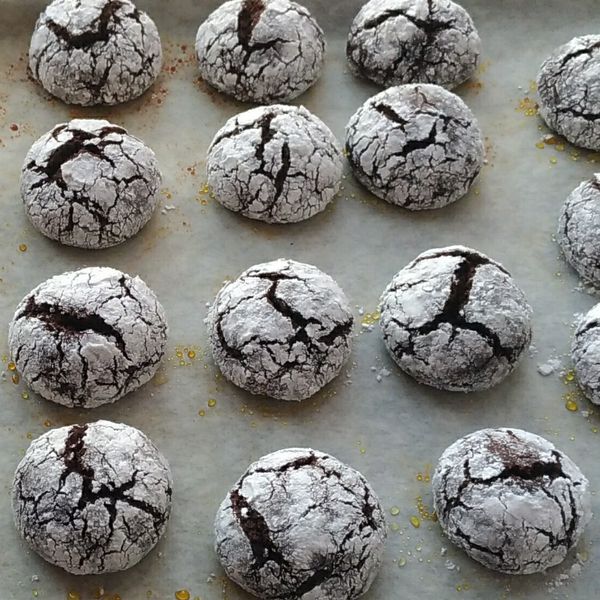 《應景聖誕》雪花裂紋可可餅乾～植物油版本 : 喜媽一起做