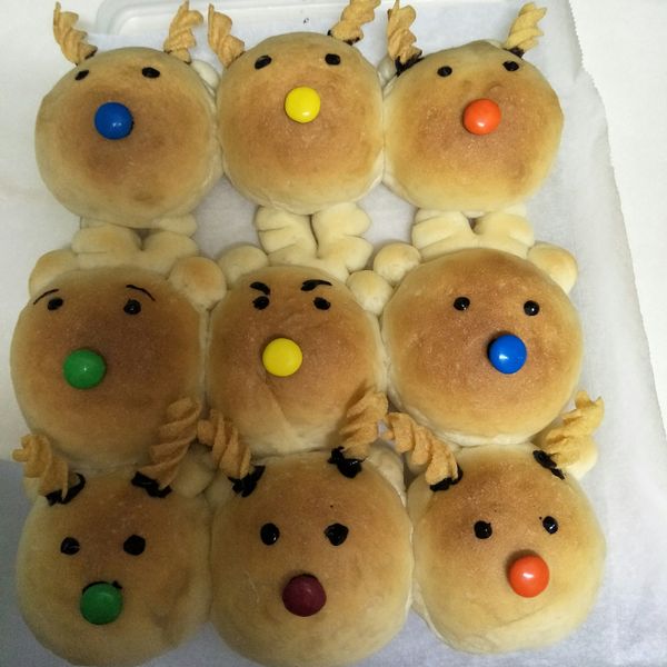 【手撕麵包】聖誕節麋鹿雪人麵包 : 鄭鴨芳一起做