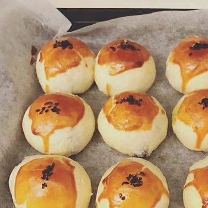 小蛋黃酥(豬油配方)：張伶如 一起做