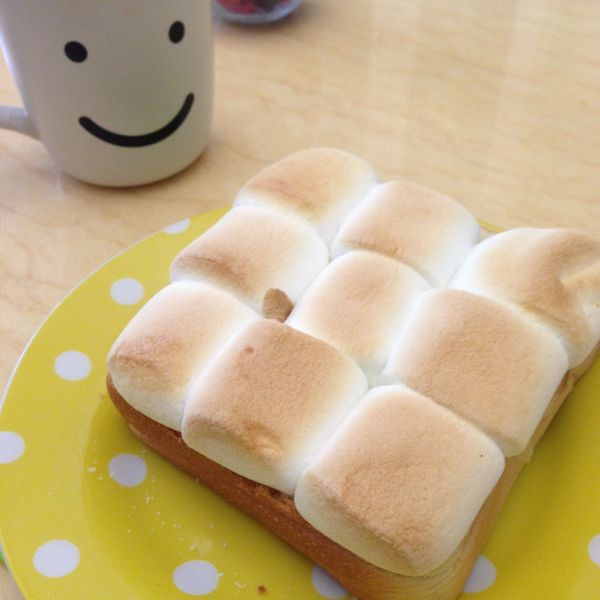 草莓棉花糖土司：楊正群 一起做