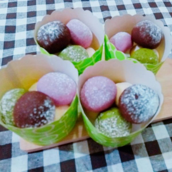 彩色雪球餅乾 : MOMO一起做