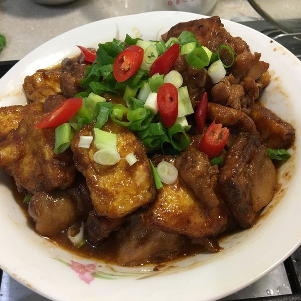 醬燒雞肉豆腐：Xu GuiNui 一起做