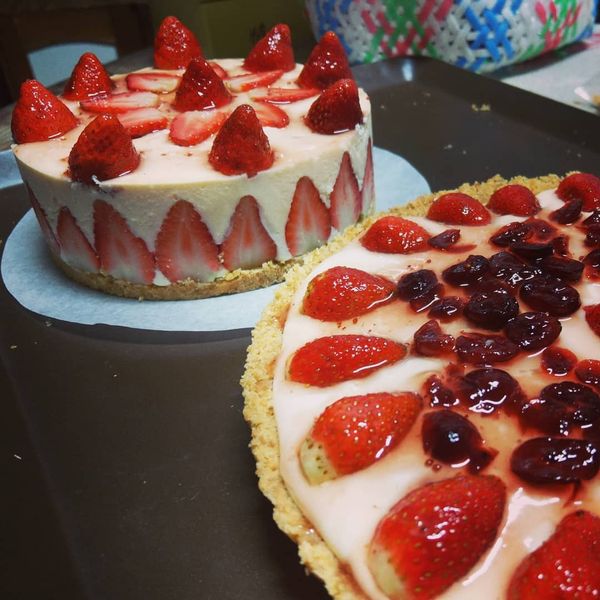 【免烤箱】特濃草莓生乳酪蛋糕：Issac Shih 一起做