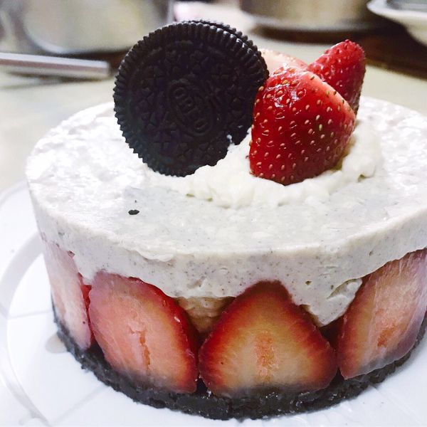 草莓Oreo乳酪慕斯蛋糕（免烤箱） : Jhan Yuan Ting一起做