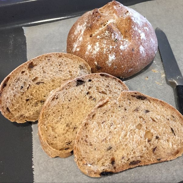 酒香桂圓核桃麵包：TataEats 一起做