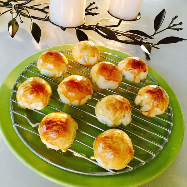 小蛋黃酥(豬油配方)：TataEats 一起做