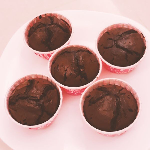 巧克力馬芬蛋糕#新手也會做：姜瑞雲 一起做