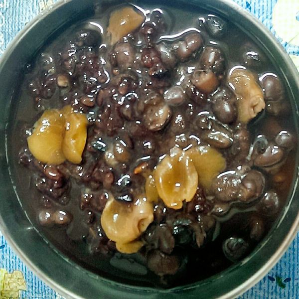 補血紅豆紫米粥 - 電鍋料理:賴淑芬 一起做