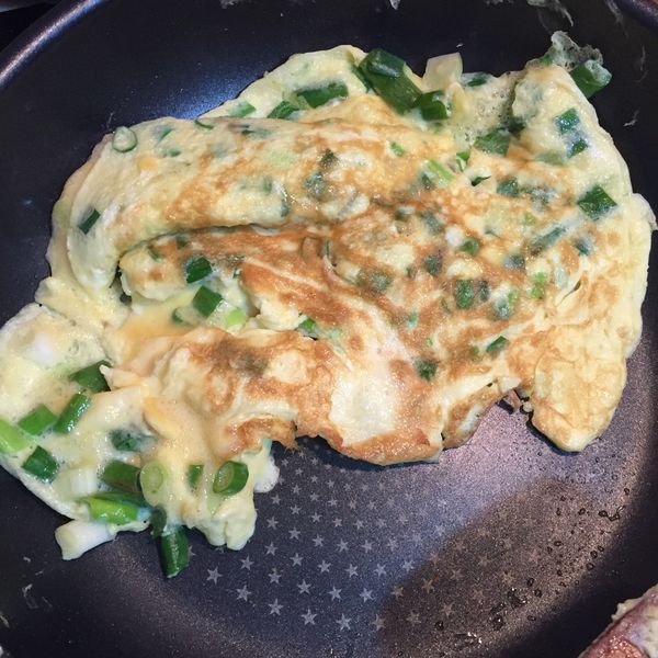 ♫下廚--香煎蔥仔蛋(厚~) : Yuyun Su一起做