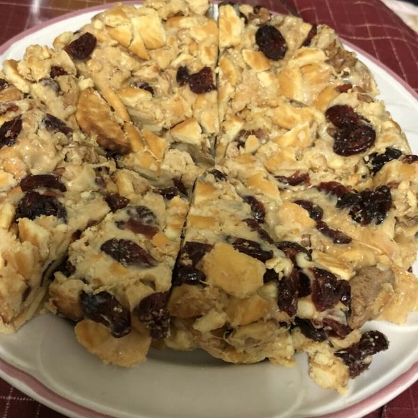 你儂我儂酸甜初戀雪花Q餅❤️
餅乾棉花糖 : 高珮一起做