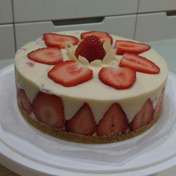 【免烤箱】特濃草莓生乳酪蛋糕：林毓芳 一起做