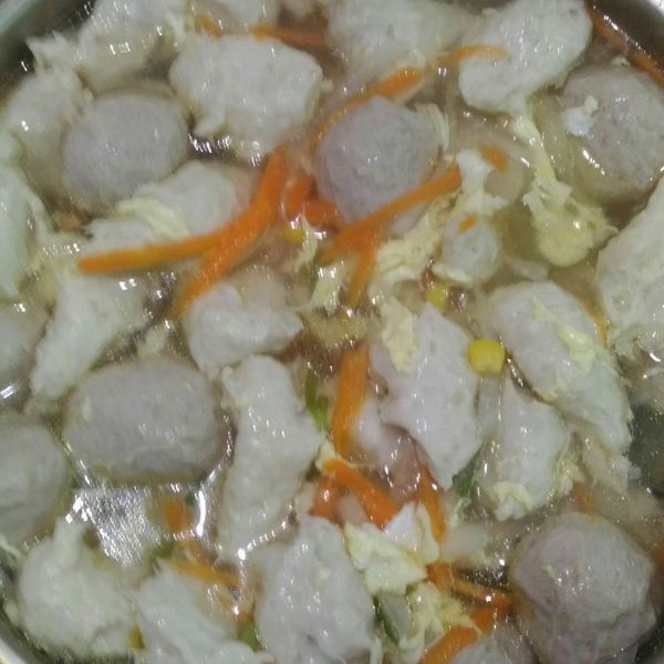 蘿蔔肉羹湯：泡泡 一起做