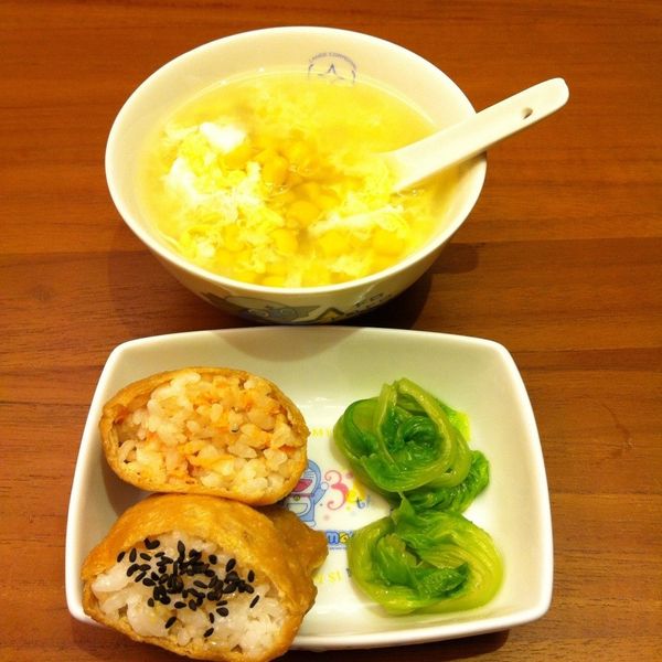 豆皮壽司：純子 一起做