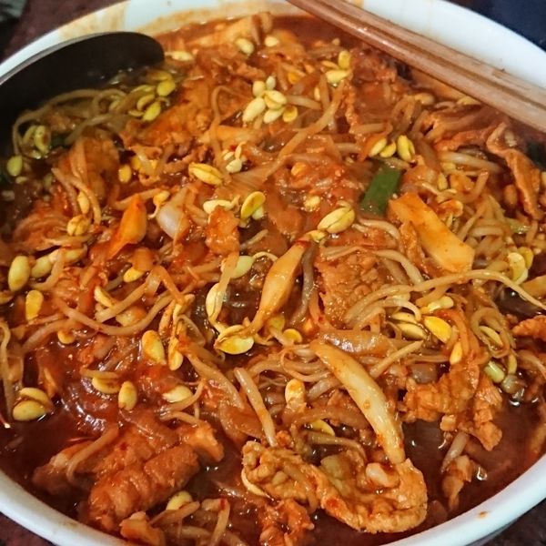 韓式黃豆芽炒豬肉--콩불콩나물불고기：Phoenix Hung 一起做