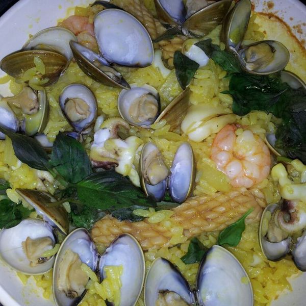 西班牙海鮮飯（八人份）：施鳳珠 一起做