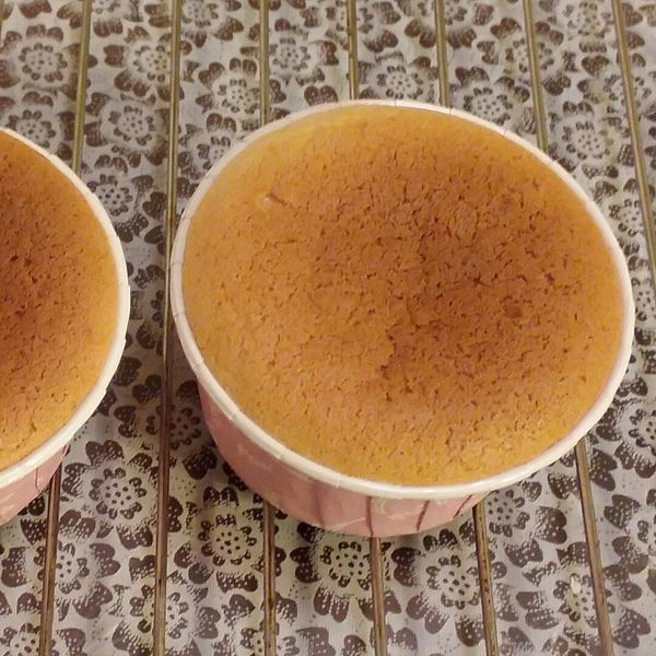 乳酪杯子蛋糕 : E婷mama一起做