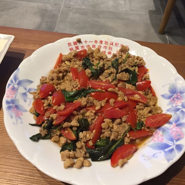 家常打拋豬 : Chi-Hsiu Chao一起做