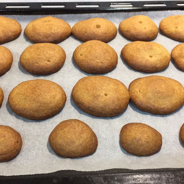 奶油空心餅～超好吃的布丁餡泡芙～：Nick 一起做