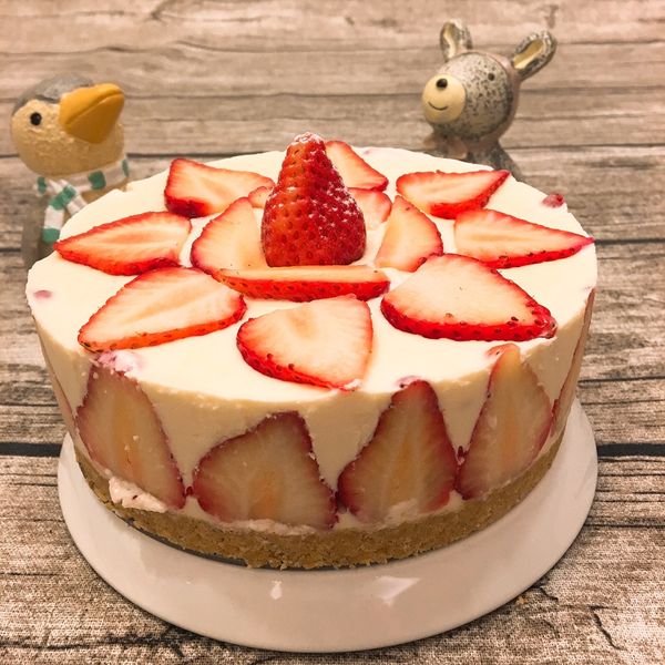 【免烤箱】特濃草莓生乳酪蛋糕 : Jane Wu一起做