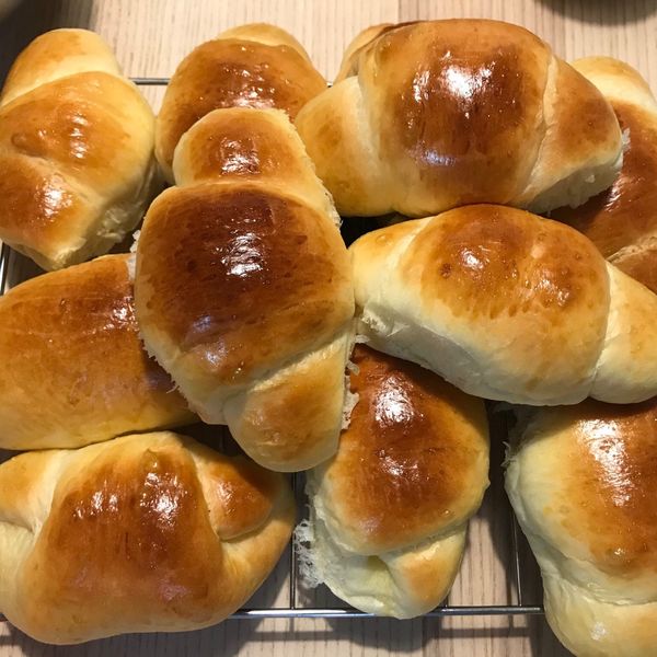 手揉奶油麵包捲 : Melody Wang一起做