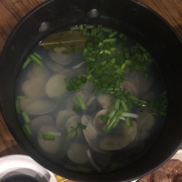 塔香蒜味蛤蜊湯 : Teyi Wang一起做