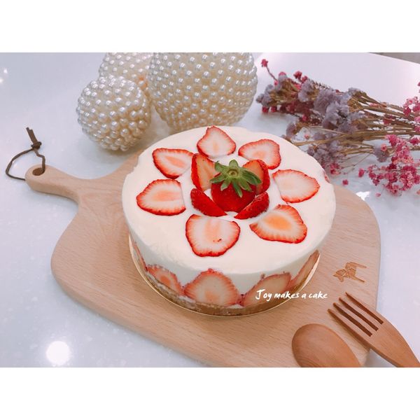 草莓生乳酪慕斯 : joy一起做