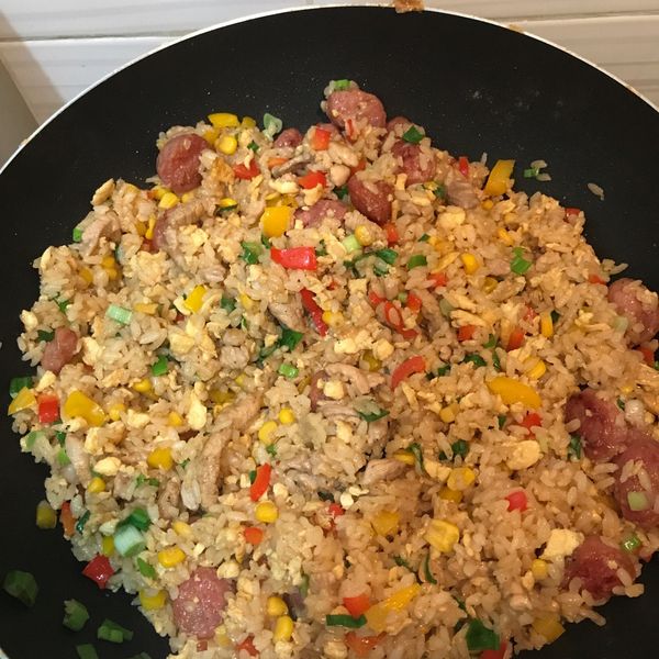 香腸蛋炒飯【淬釀手路菜】 : 張以恩一起做