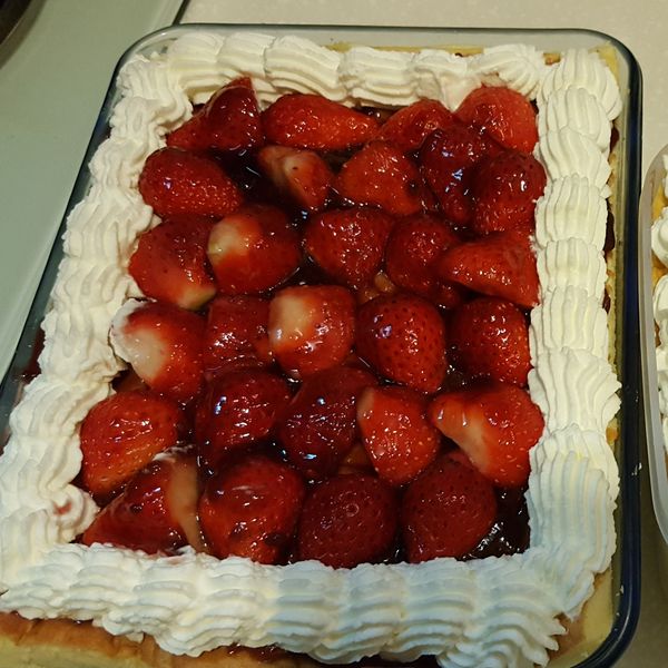 好市多草莓蛋糕：徐雪梅 一起做