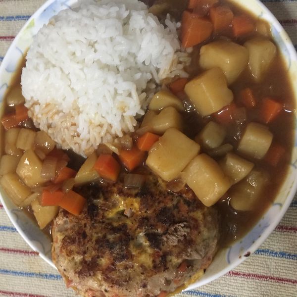 漢堡排 : 攸攸將一起做