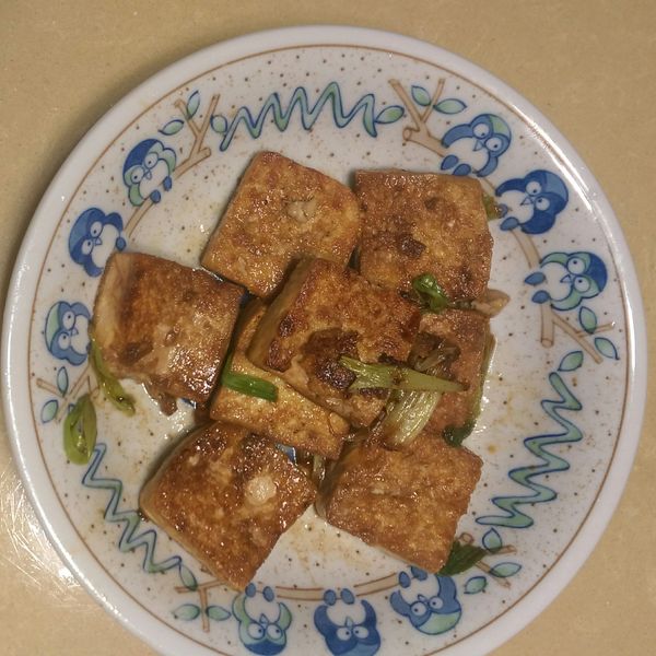 【菜鳥人妻學做菜】蔥燒豆腐 : Christina一起做