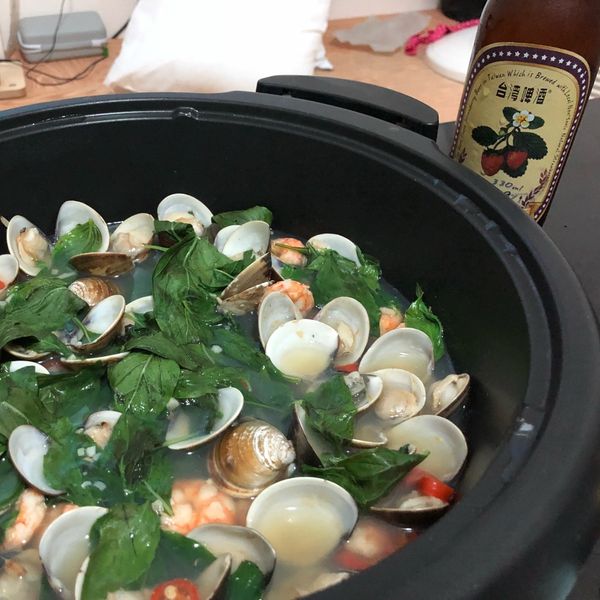 鮮味爆表 大蒜九層塔炒蛤蜊 : 陳玟迪一起做