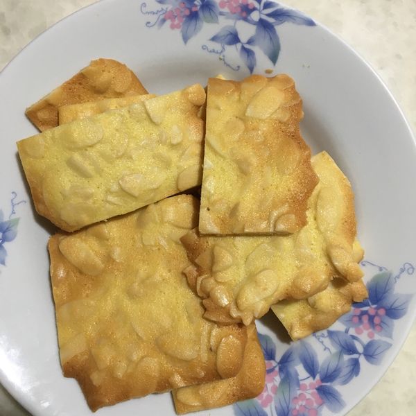 簡單點心❤️杏仁瓦片 : Queena Wen一起做