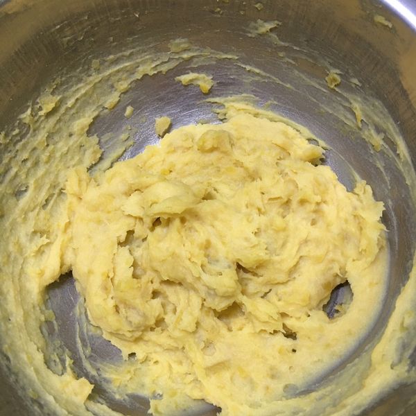 🍠奶香地瓜餡🍠：賴素華 一起做