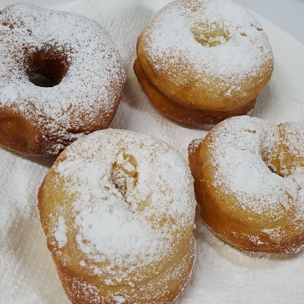 五分鐘免揉麵包~糖粉甜甜圈（無泡打粉） : 余宥緹一起做