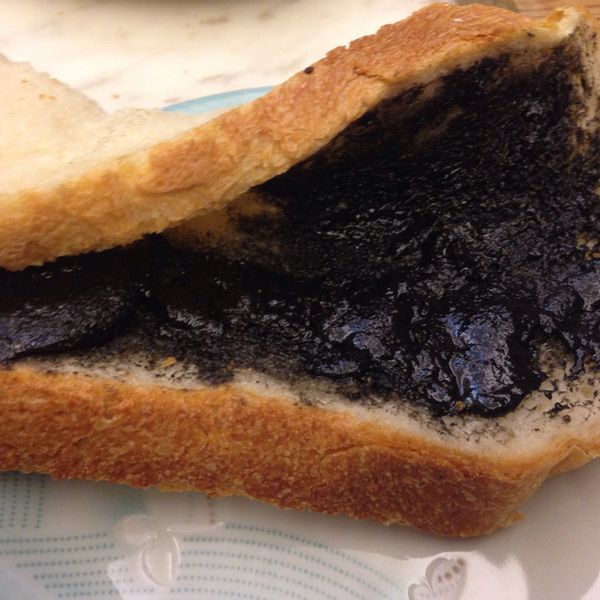 我不是米血糕之芝麻吐司：lisa 一起做