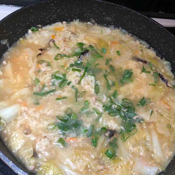 高麗菜鹹粥：Chun 一起做