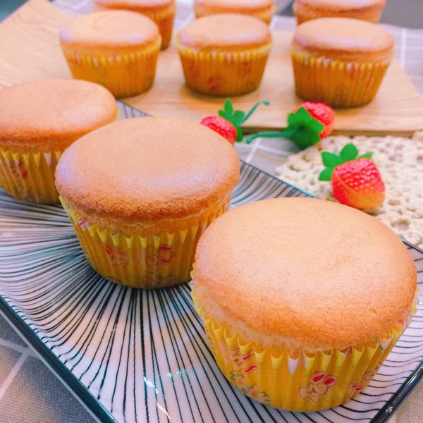 *暖心澎澎* 杯子蛋糕 : 鄒夢夢一起做