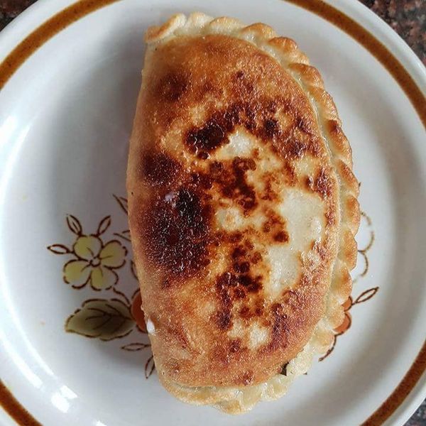 韭菜盒子：張伶如 一起做