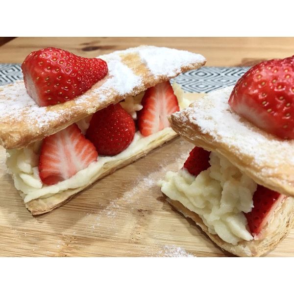 簡易草莓千層派 : 丁于涵一起做