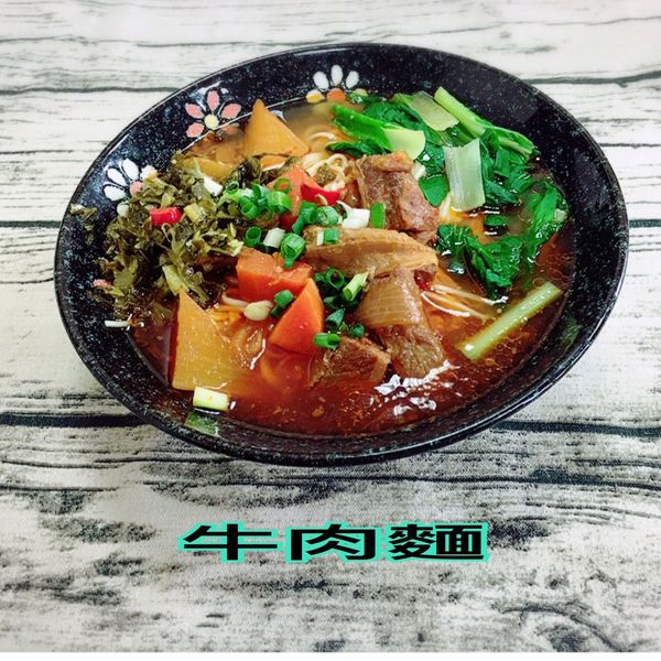 家常紅燒番茄牛肉麵 : 呂馨馨樂樂廚房一起做