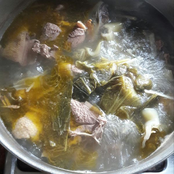 鹹菜鴨肉湯 : 鄒宜均一起做