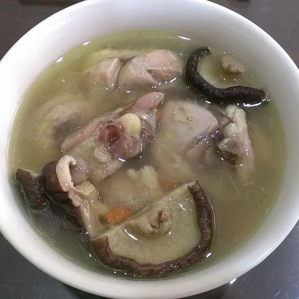 元氣蒜頭雞湯：Manrinda Lin 一起做