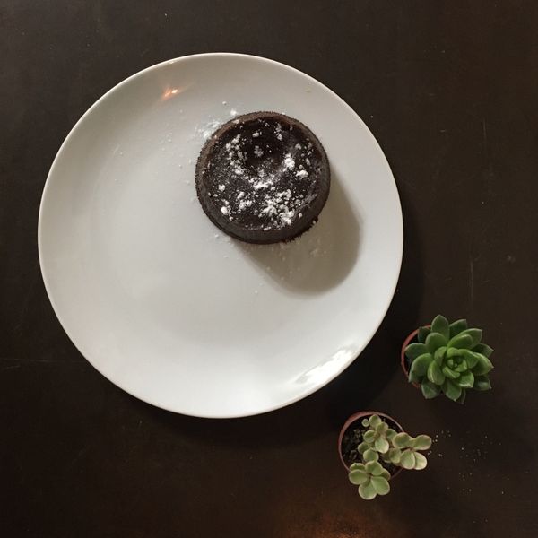 熔岩巧克力蛋糕 : Wei Ru Chen一起做